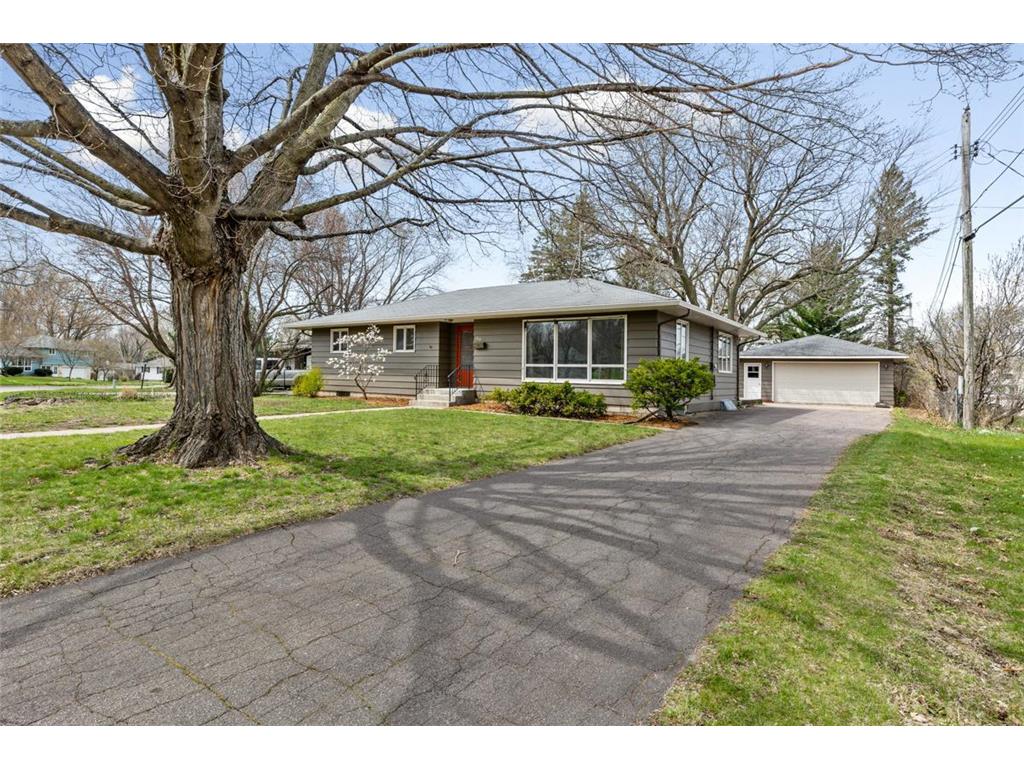 1018 Home Place Faribault MN 55021 6513685 image1