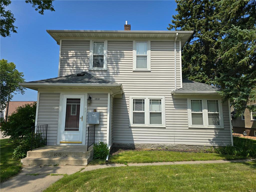 1018 Litchfield Avenue SW Willmar MN 56201 6591852 image1