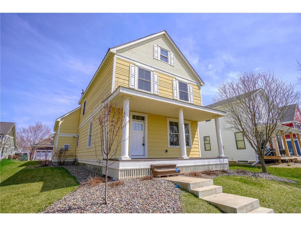 1018 Pioneer Trail, Bayport, MN, 55003 MLS 6187238 Edina Realty