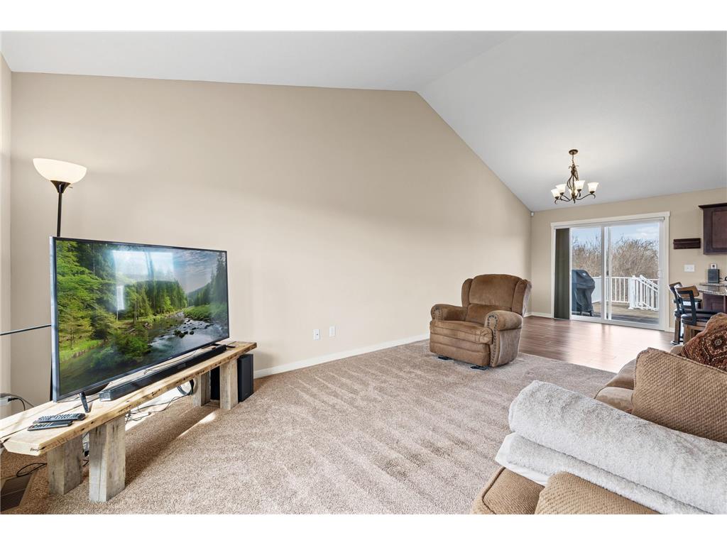 1018 Wendover Street NE Isanti MN 55040 7041126 image10