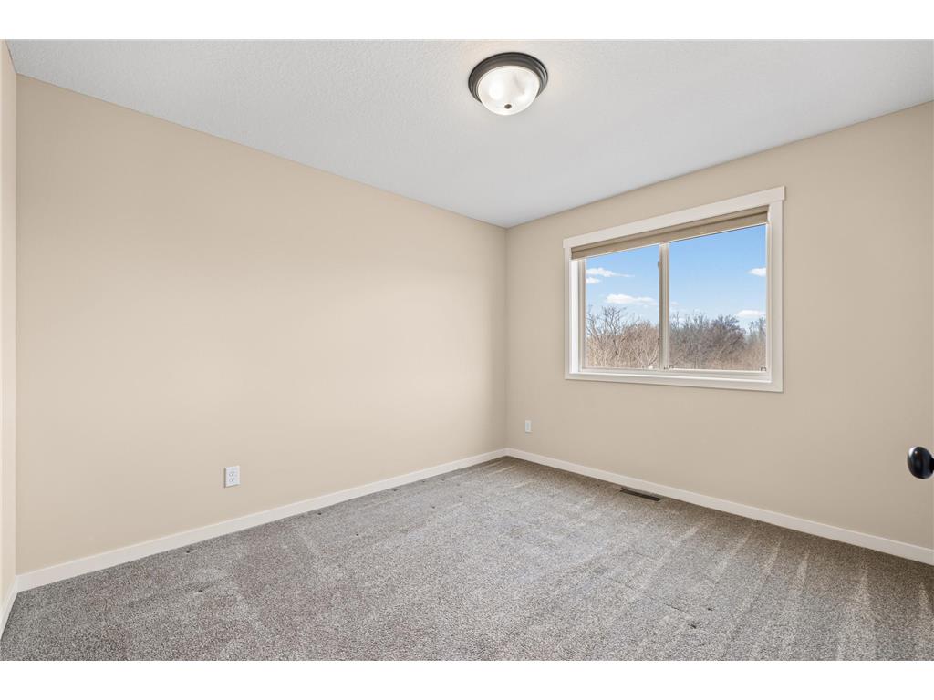 1018 Wendover Street NE Isanti MN 55040 7041126 image20