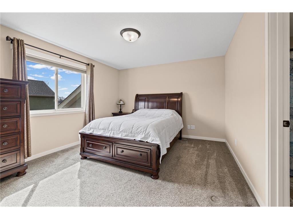 1018 Wendover Street NE Isanti MN 55040 7041126 image24