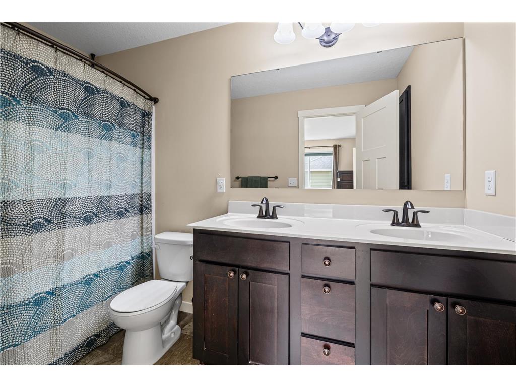 1018 Wendover Street NE Isanti MN 55040 7041126 image27