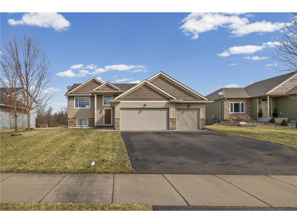 1018 Wendover Street NE Isanti MN 55040 7041126 image4