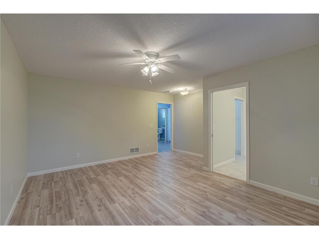 1019 100th Avenue Roberts WI 54023 6819560 image37