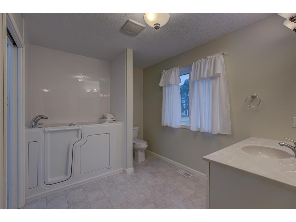 1019 100th Avenue Roberts WI 54023 6819560 image38