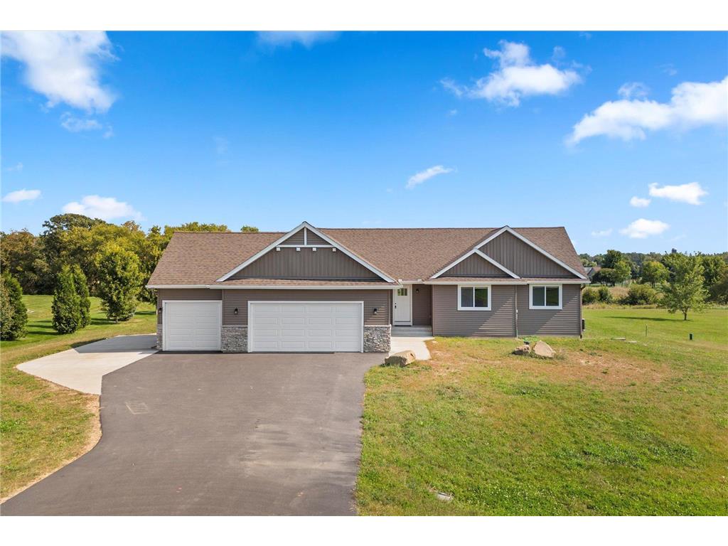 1019 166th Street Hammond WI 54015 6600812 image1