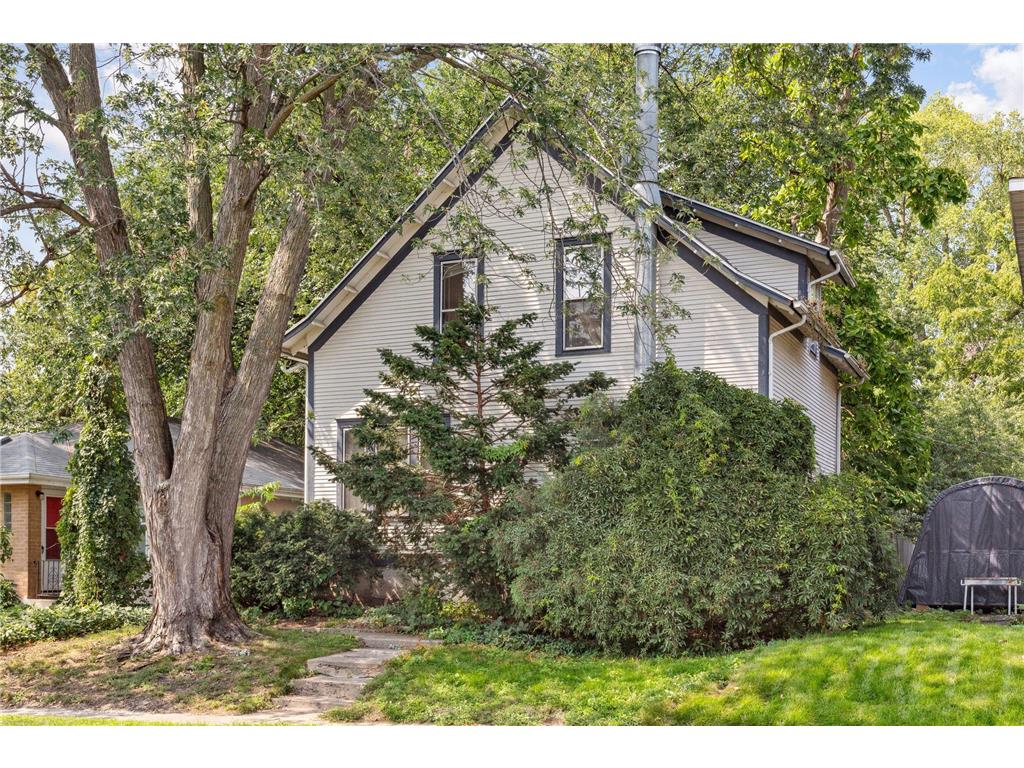 1019 23rd Avenue SE Minneapolis MN 55414 6425175 image1