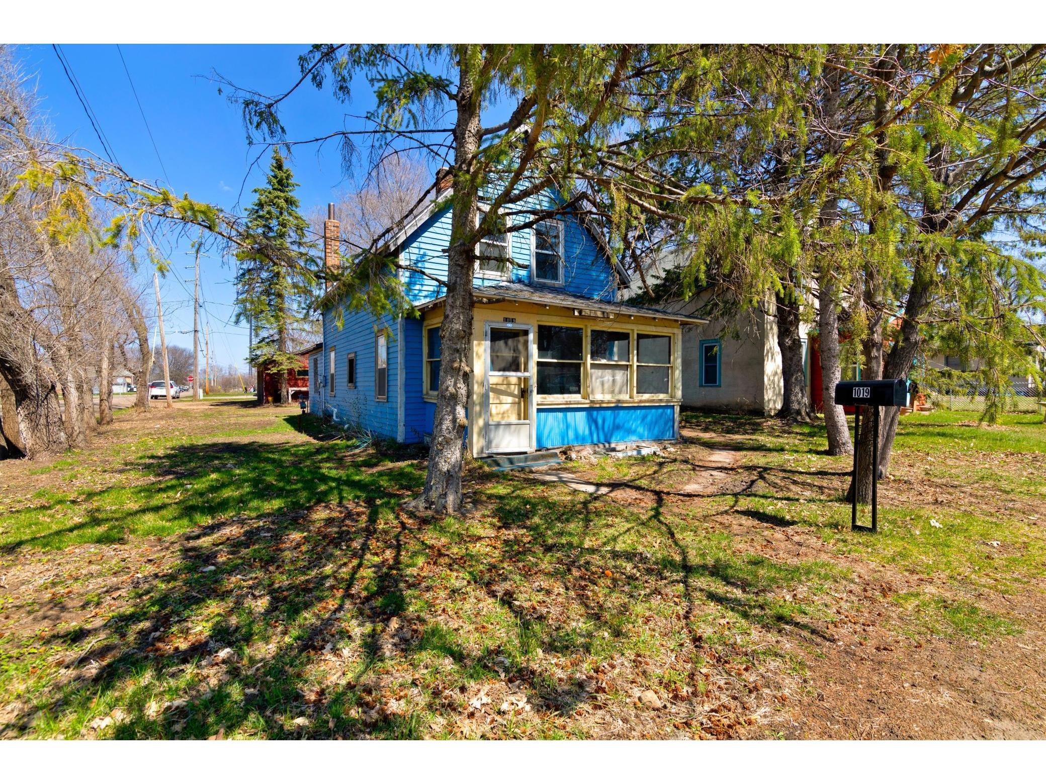 1019 4th Street SW, Crosby, MN 56441 MLS 5745069 Edina Realty