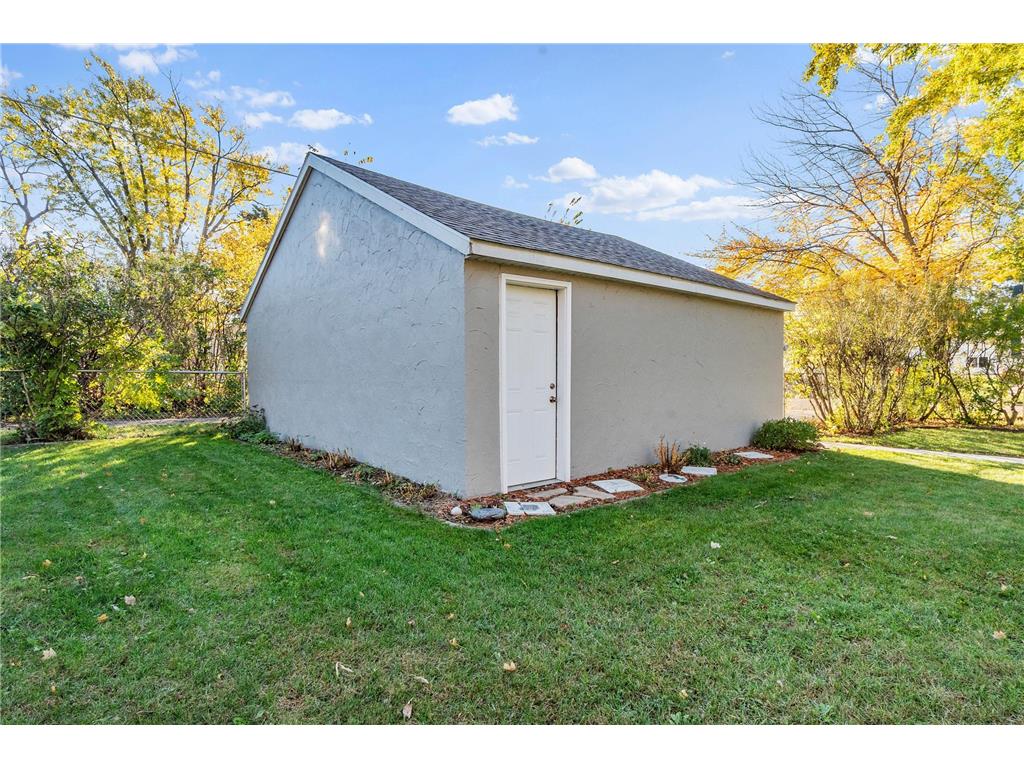 1019 Ash Street Alexandria MN 56308 7008109 image14