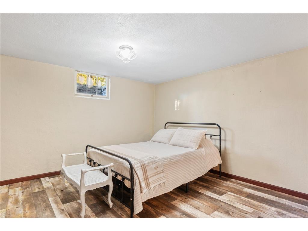 1019 Ash Street Alexandria MN 56308 7008109 image32