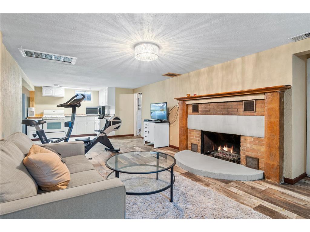 1019 Ash Street Alexandria MN 56308 7008109 image35