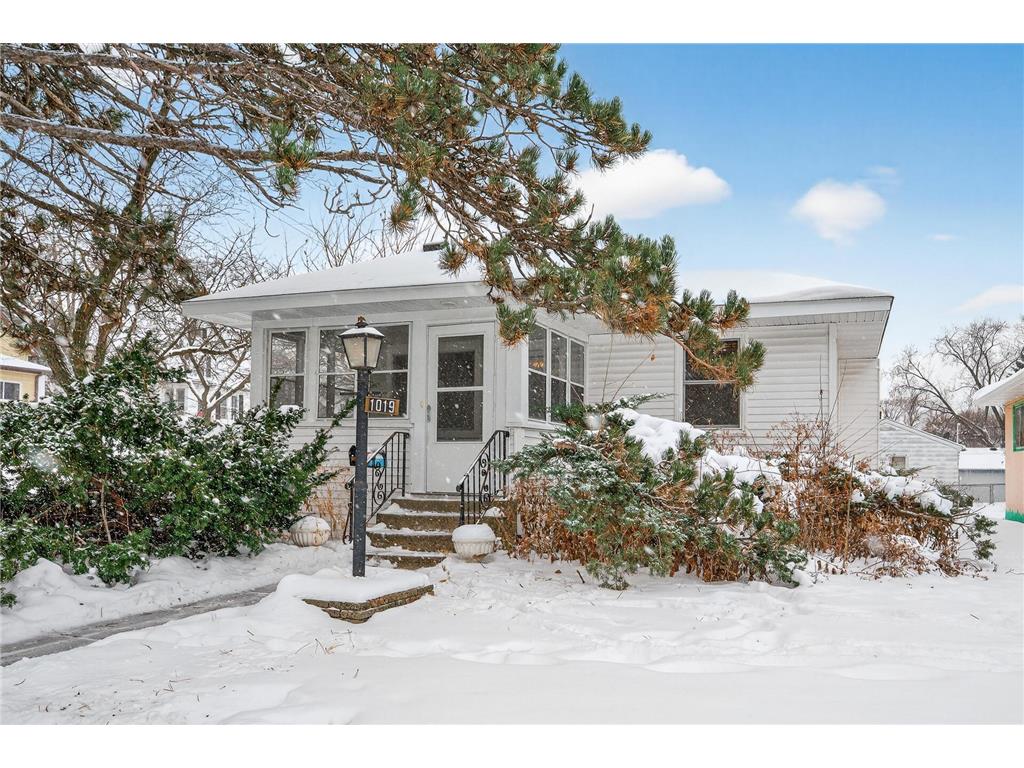 1019 Cumberland Street Saint Paul MN 55117 6825863 image1
