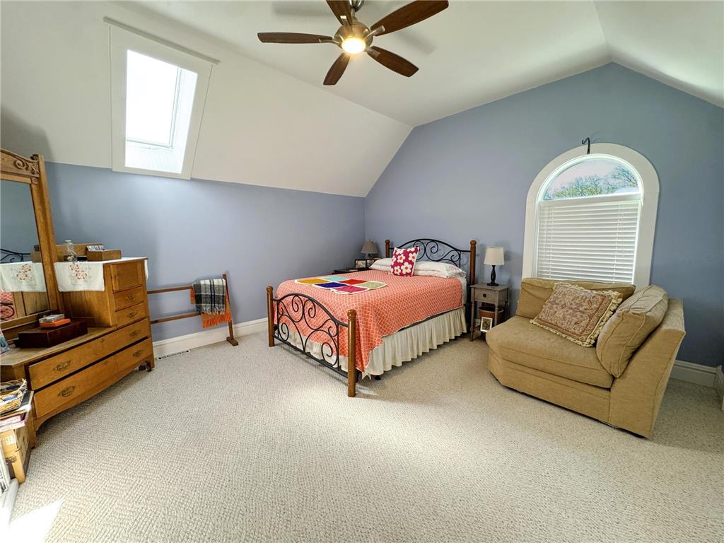 1019 N Vine Street Fergus Falls MN 56537 7074017 image13