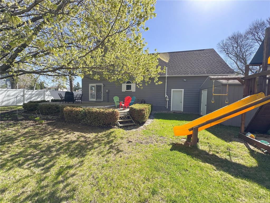 1019 N Vine Street Fergus Falls MN 56537 7074017 image34