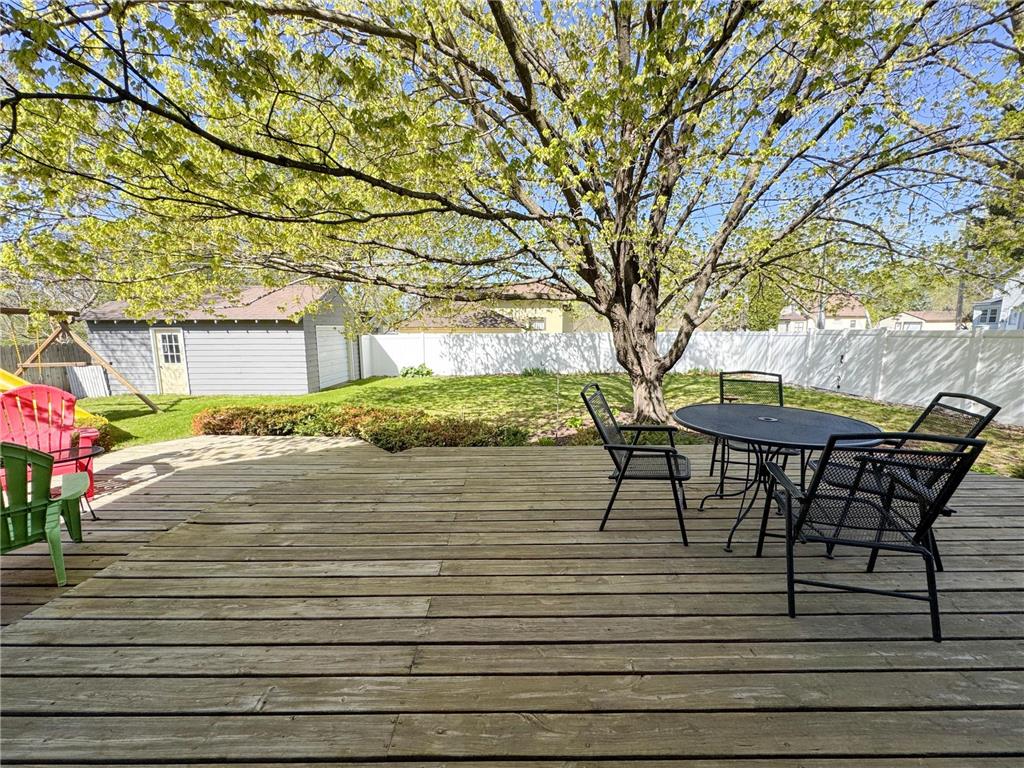 1019 N Vine Street Fergus Falls MN 56537 7074017 image37