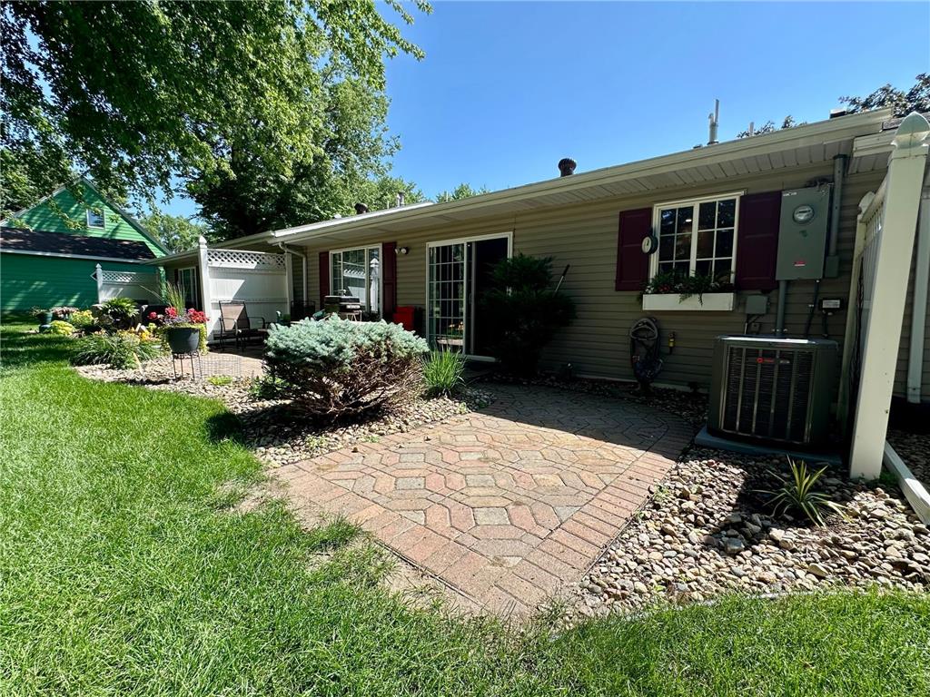 1019 Pershing Boulevard Worthington MN 56187 6749436 image27