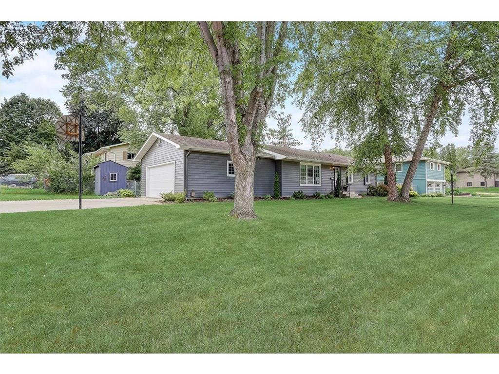 1019 Valley View Road Faribault MN 55021 6230322 image1
