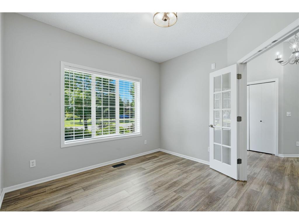 10190 Noble Court N Brooklyn Park MN 55443 7102039 image16