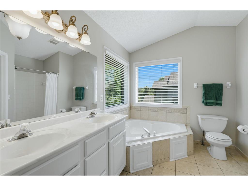 10190 Noble Court N Brooklyn Park MN 55443 7102039 image22