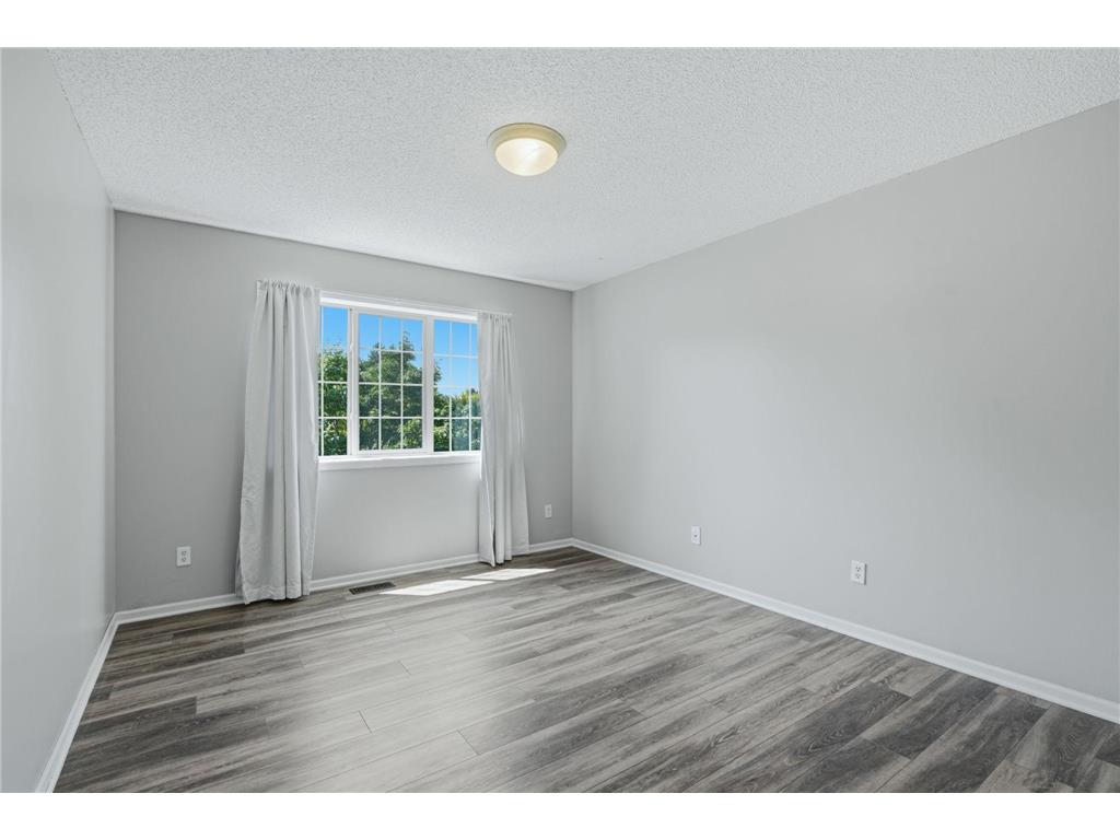 10190 Noble Court N Brooklyn Park MN 55443 7102039 image27