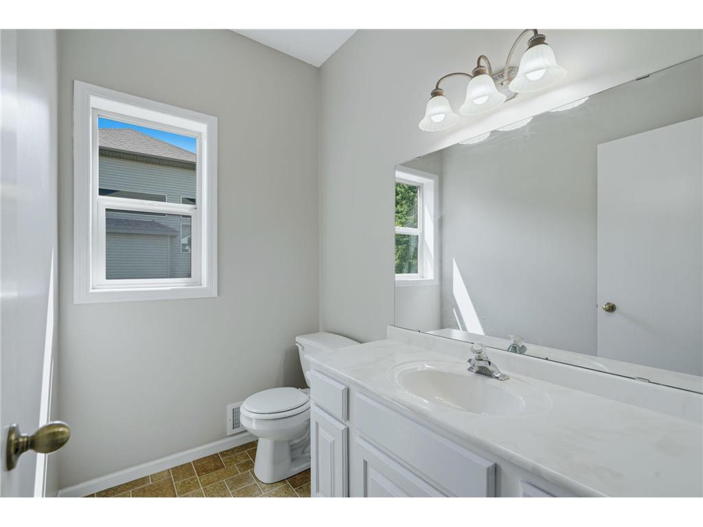 10190 Noble Court N Brooklyn Park MN 55443 7102039 image29