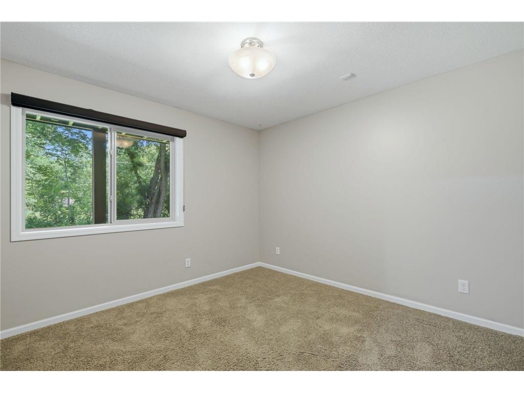 10190 Noble Court N Brooklyn Park MN 55443 7102039 image37
