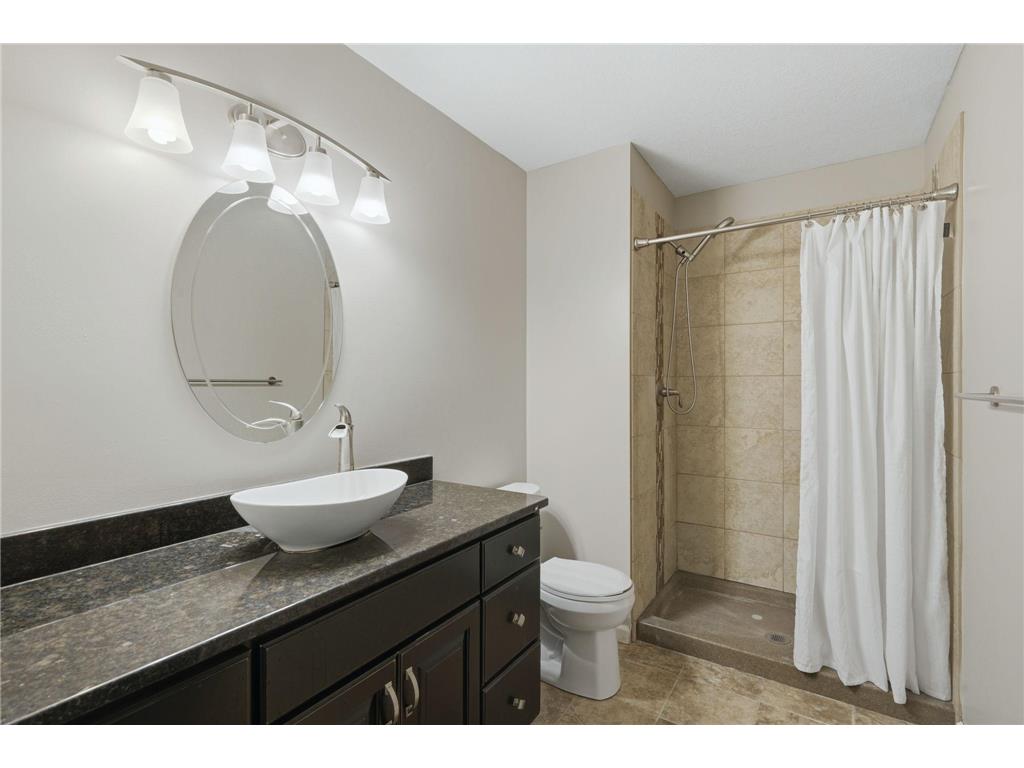10190 Noble Court N Brooklyn Park MN 55443 7102039 image38
