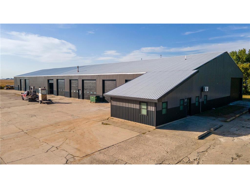 10198 614th Avenue Minnesota Lake MN 56068 6801603 image2