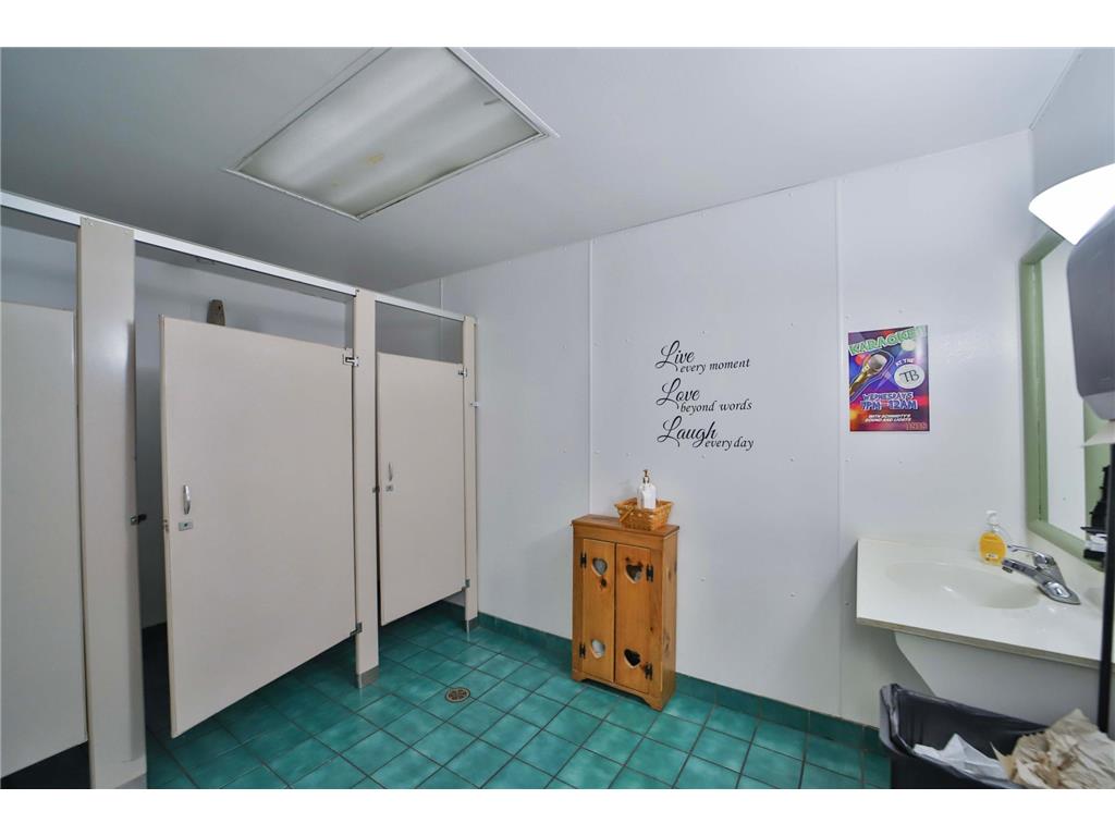 102 &104 4th Street NE Staples MN 56479 6688063 image16