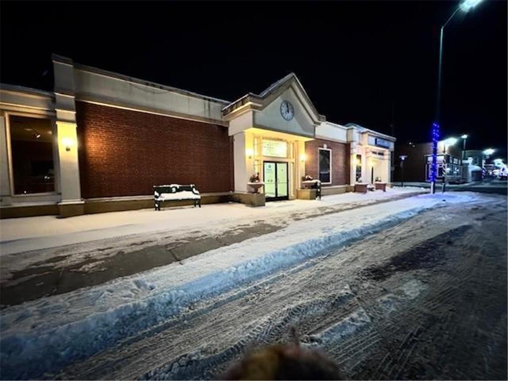 102/106 N Washington Street Saint Croix Falls WI 54024 7005913 image1