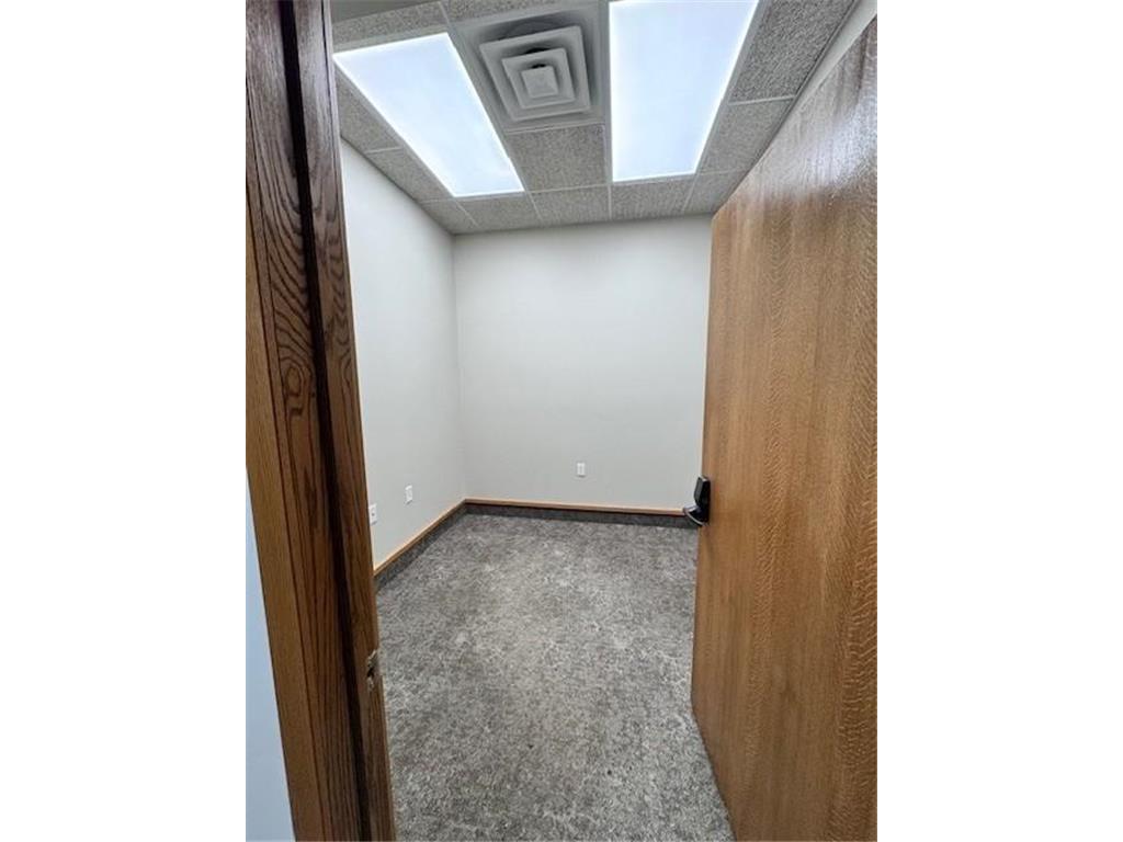 102/106 N Washington Street Saint Croix Falls WI 54024 7005913 image3