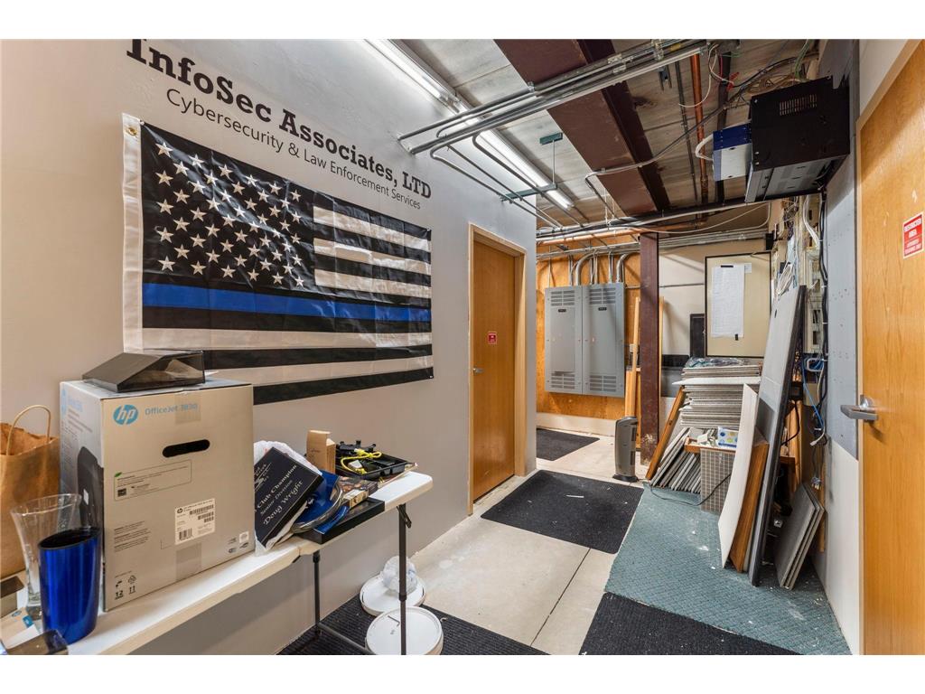 102/106 N Washington Street Saint Croix Falls WI 54024 7005913 image32