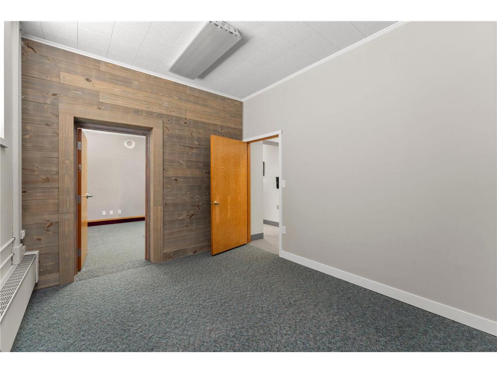 102/106 N Washington Street Saint Croix Falls WI 54024 7005913 image43