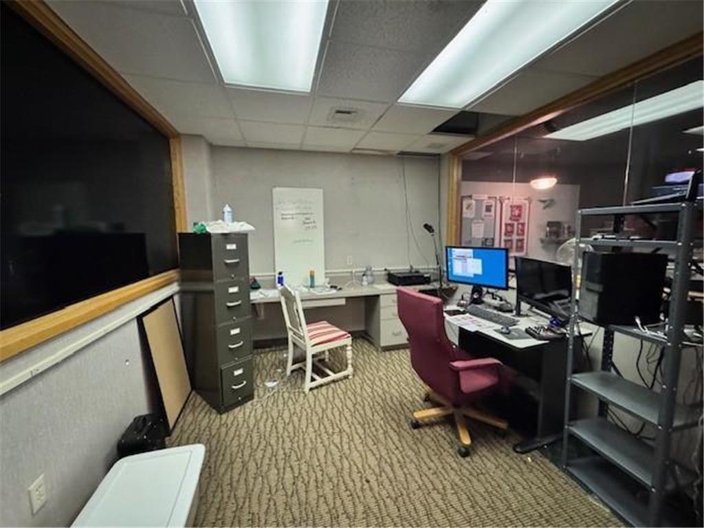 102/106 N Washington Street Saint Croix Falls WI 54024 7005913 image9