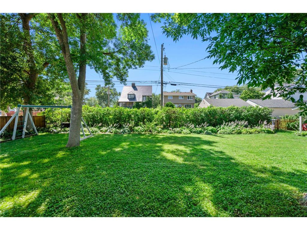 102 14th Avenue N Hopkins MN 55343 7107657 image40