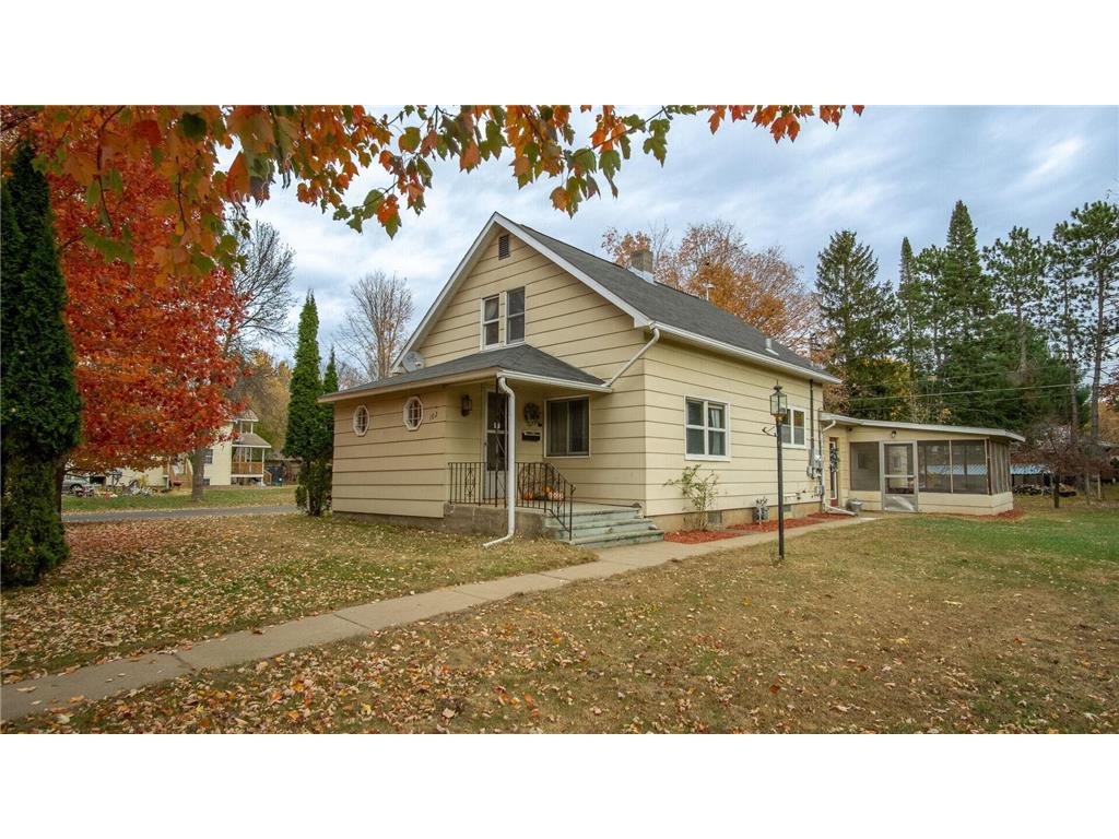 102 14th Street SE Menomonie WI 54751 6621798 image1