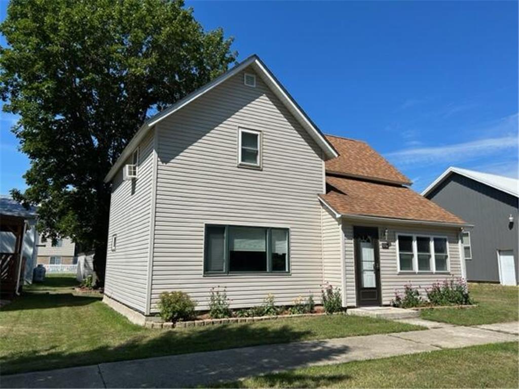 102 1st Street Russell MN 56169 6410252 image1