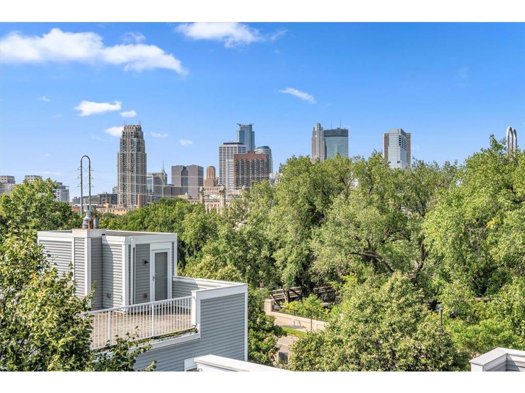 102 3rd Avenue NE Minneapolis MN 55413 6576152 image1