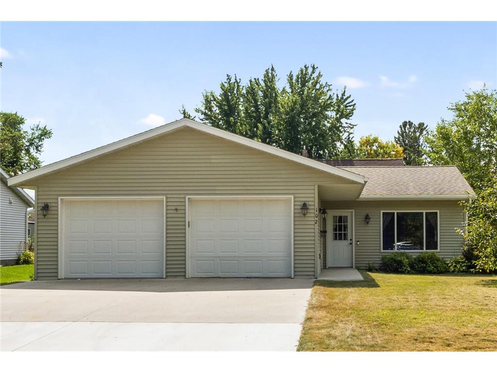 102 3rd Street E Brandon MN 56315 6781849 image1