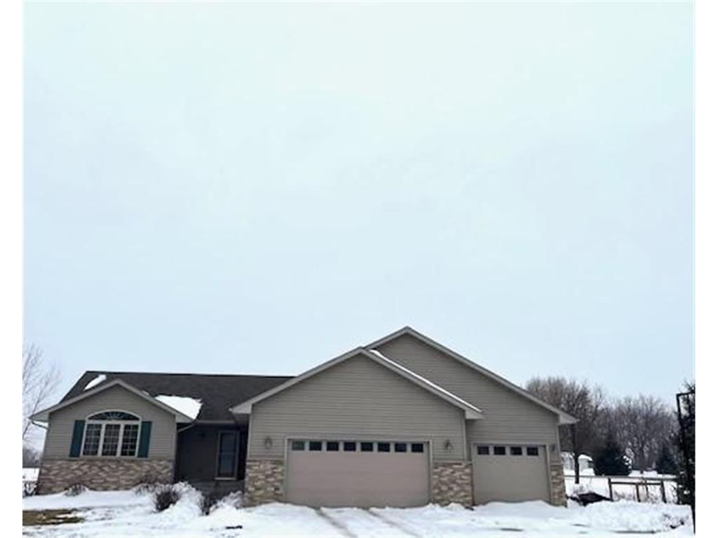 102 5th Street SE Geneva MN 56035 6319885 image1