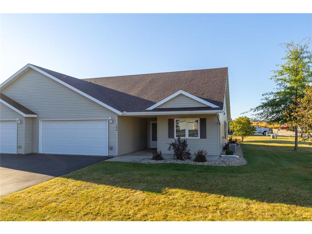 102 6th Avenue NE Elgin MN 55932 6602769 image1