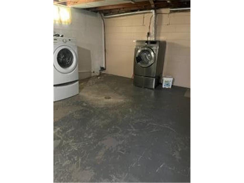 102 8th Street Windom MN 56101 7058447 image12