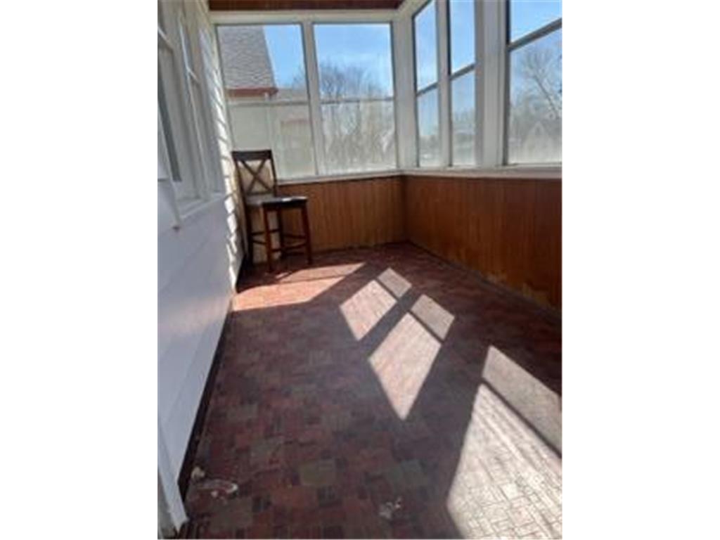 102 8th Street Windom MN 56101 7058447 image4