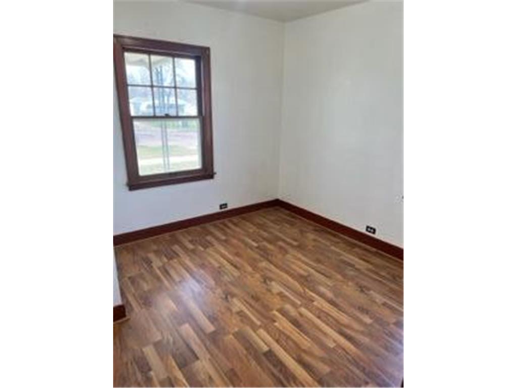 102 8th Street Windom MN 56101 7058447 image6
