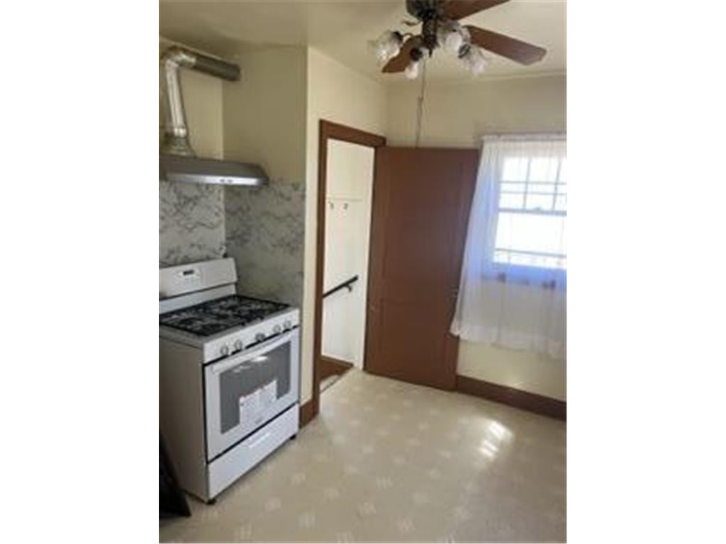 102 8th Street Windom MN 56101 7058447 image8