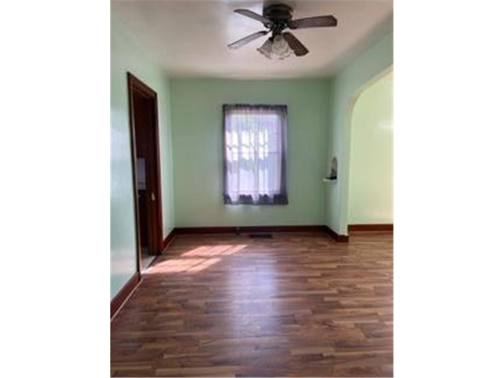 102 8th Street Windom MN 56101 7058447 image9