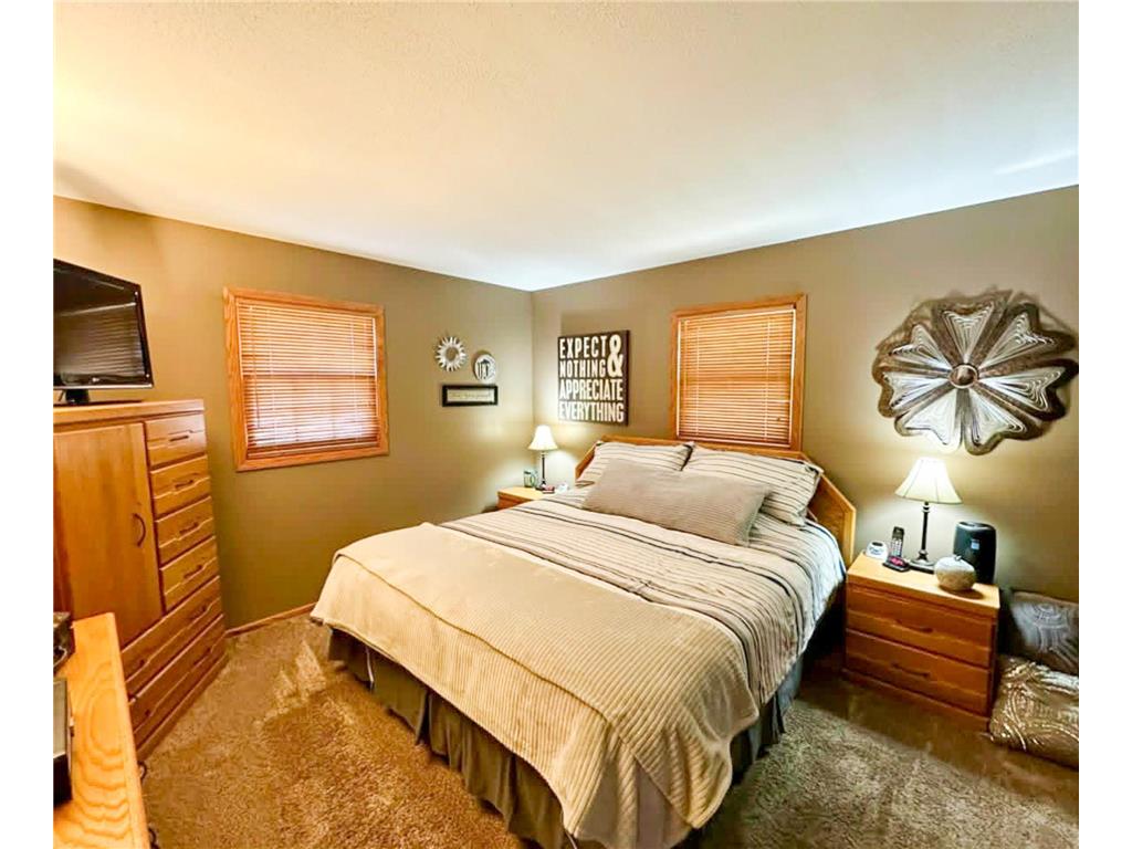 102 Colony Drive S Karlstad MN 56732 7056918 image24