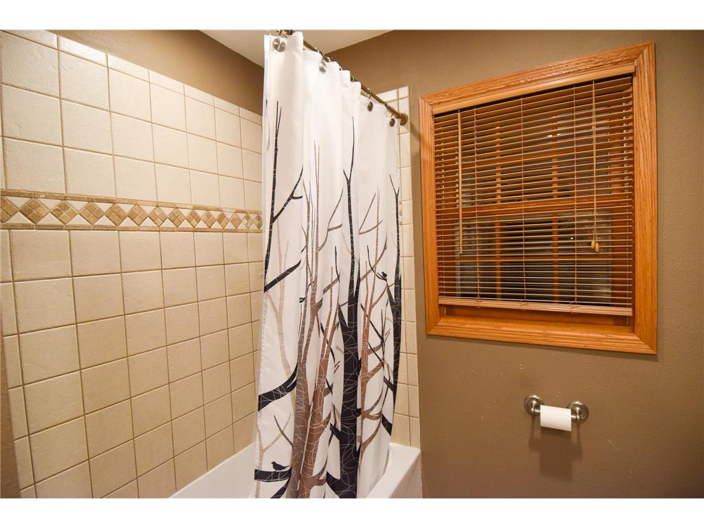 102 Colony Drive S Karlstad MN 56732 7056918 image29