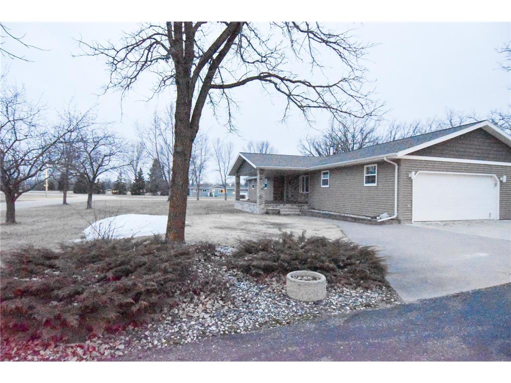 102 Colony Drive S Karlstad MN 56732 7056918 image5